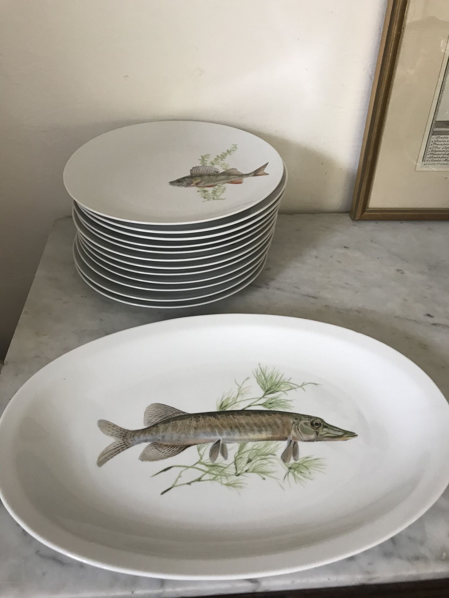 Porcelain oval dish