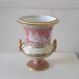 Porcelain of Sèvres Medici of the 19th century