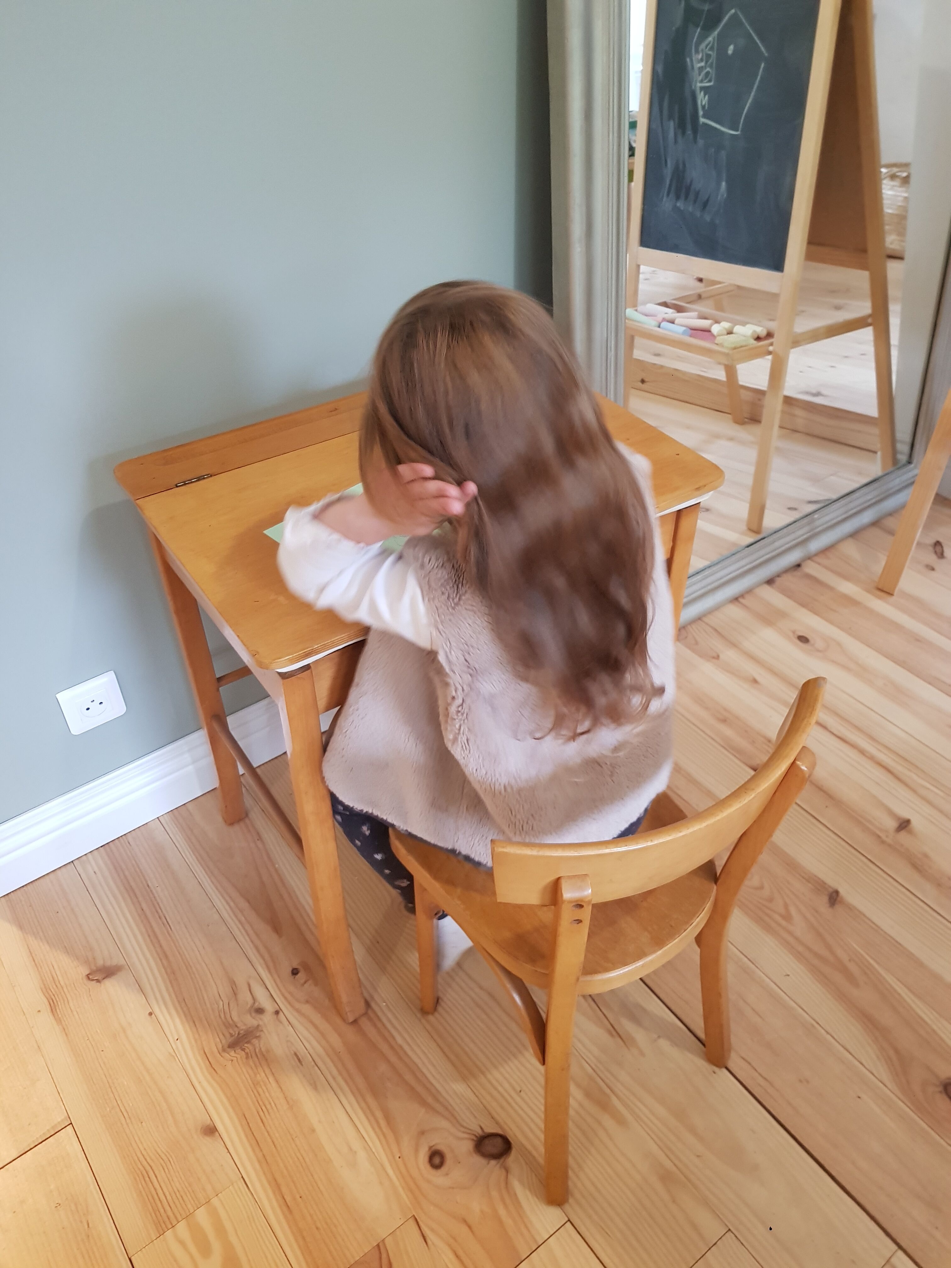 Ensemble bureau et chaise baumann