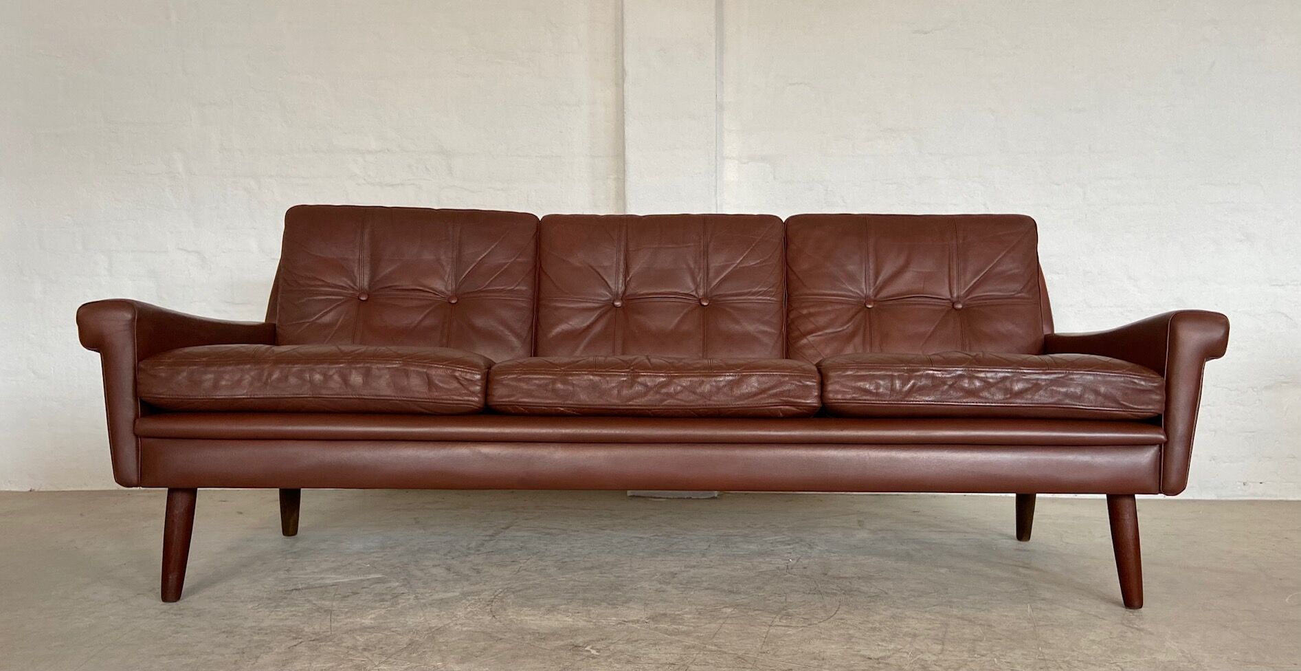 Danish mid-century Svend Skipper cognac 3 person sofa & lounge chair 1960s