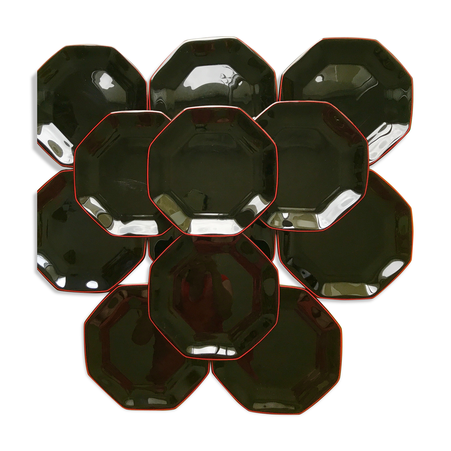Lot of 12 black and red plates 80s of the style arcoroc collection octime