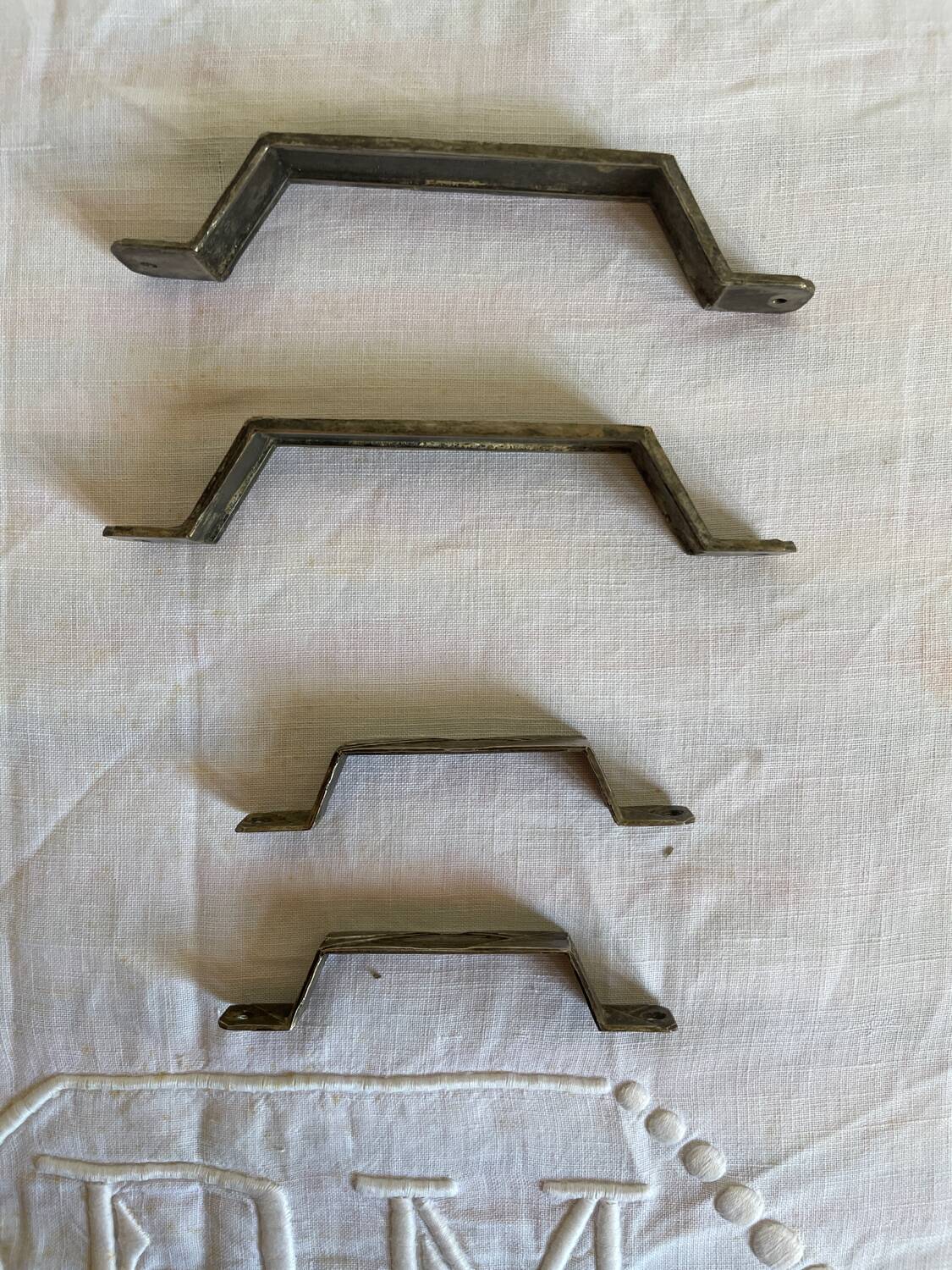 Set of 4 Art Deco handles