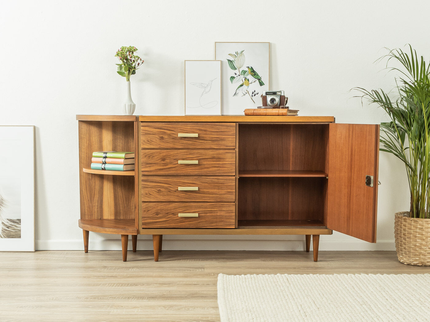 1950s dresser