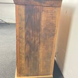 Petit buffet en bois ancien