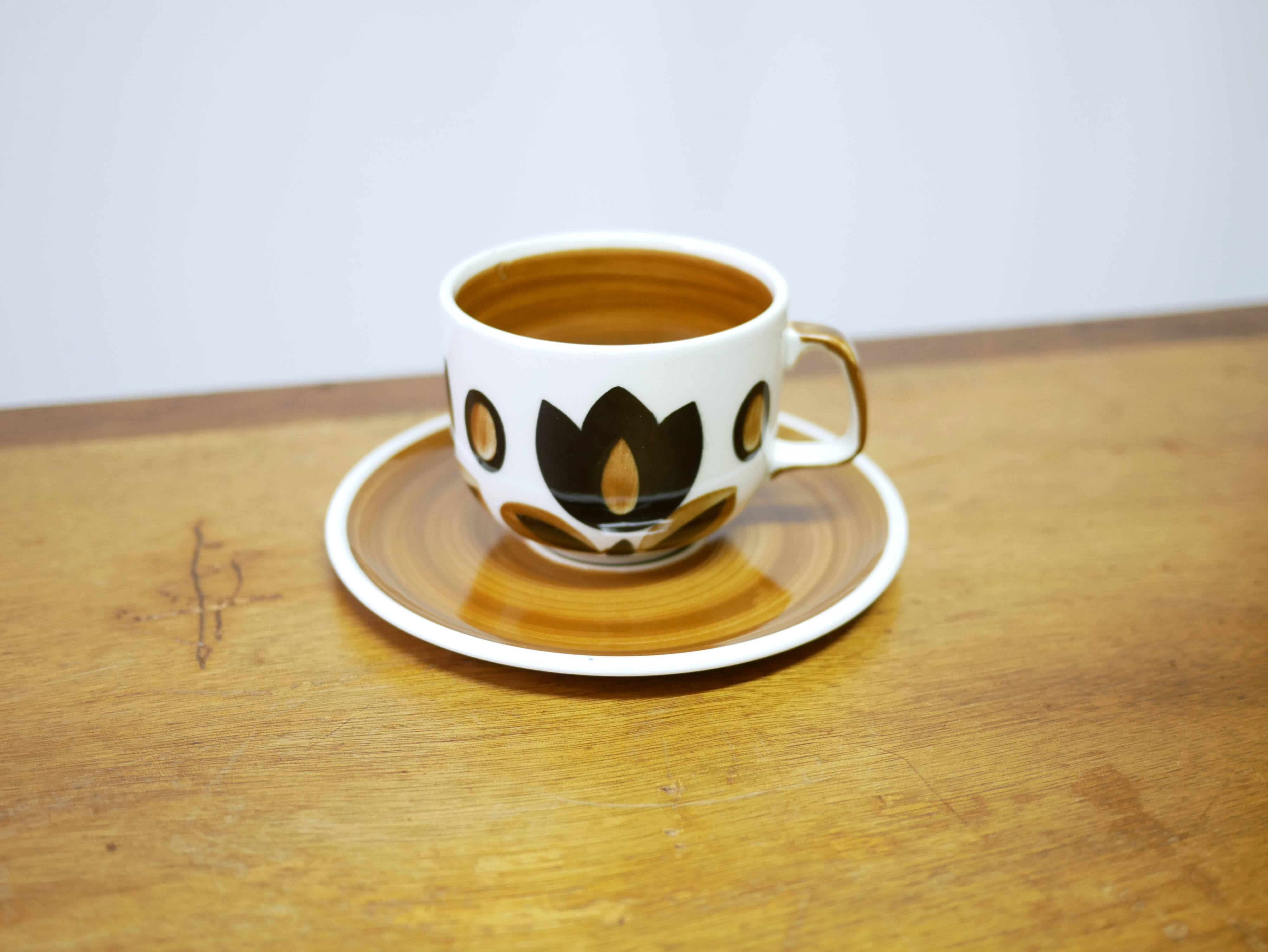 Vintage cup and saucer published by Boch La Louvière