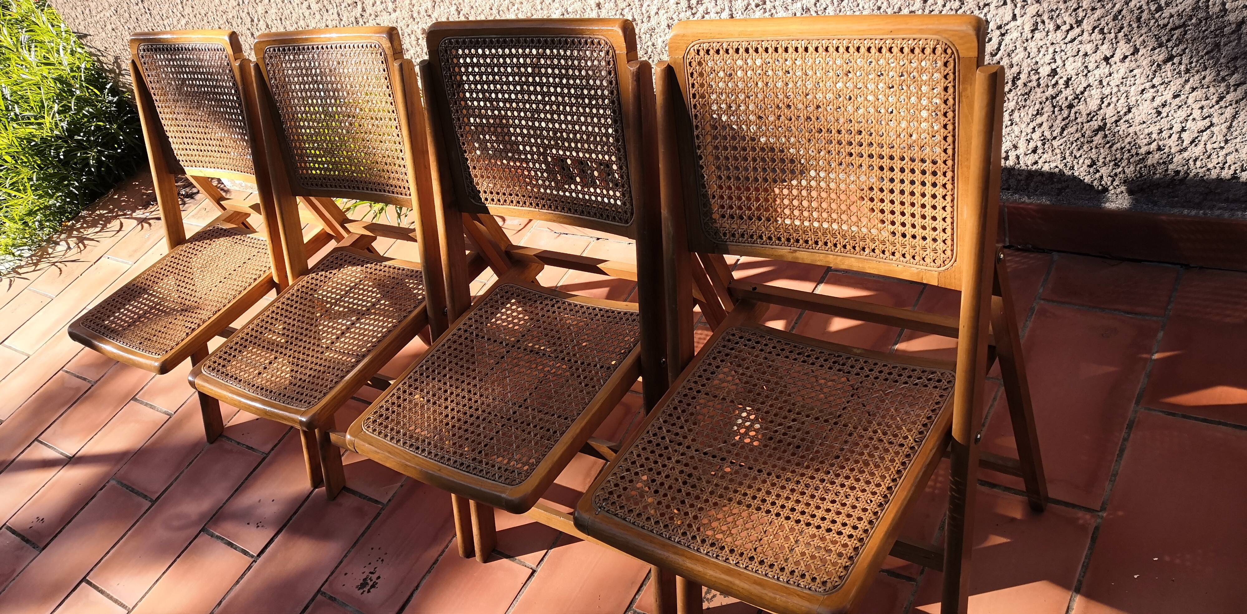 Suite of 4 folding chairs cannage 60s vintage