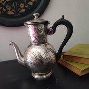 Antique english pewter hammered sheffield a la reine teapot hammered metal