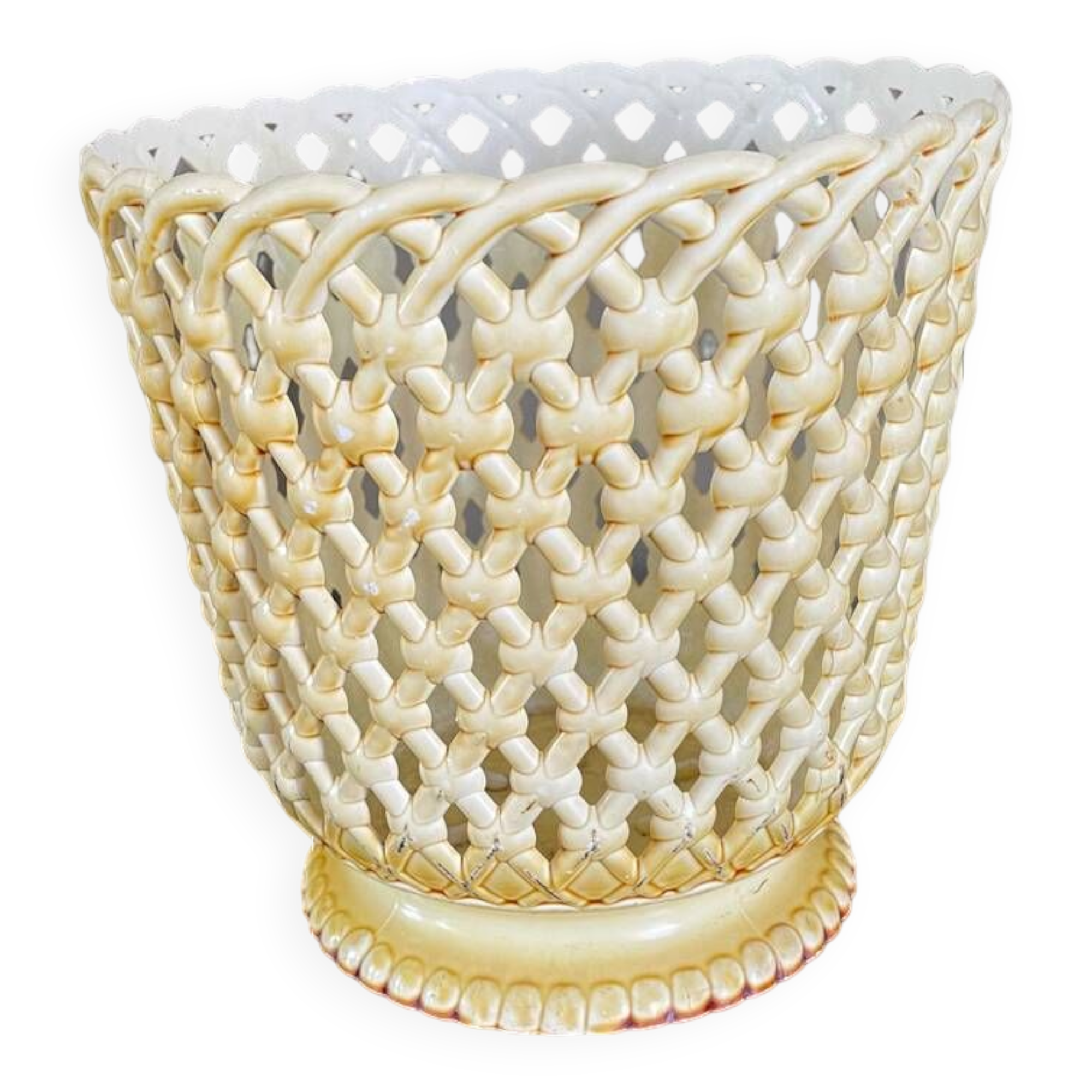 Plant pot