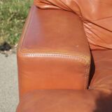 Canapé "space age". Cuir fauve. Circa 1970