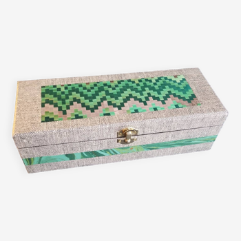 Straw marquetry tea box. French creation. Unique piece