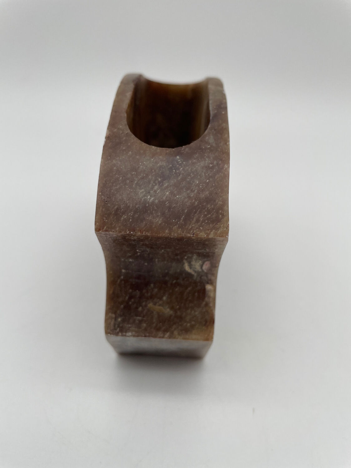 Carved quartz pencil pot and inlaid pearly stones, swans and flowers.