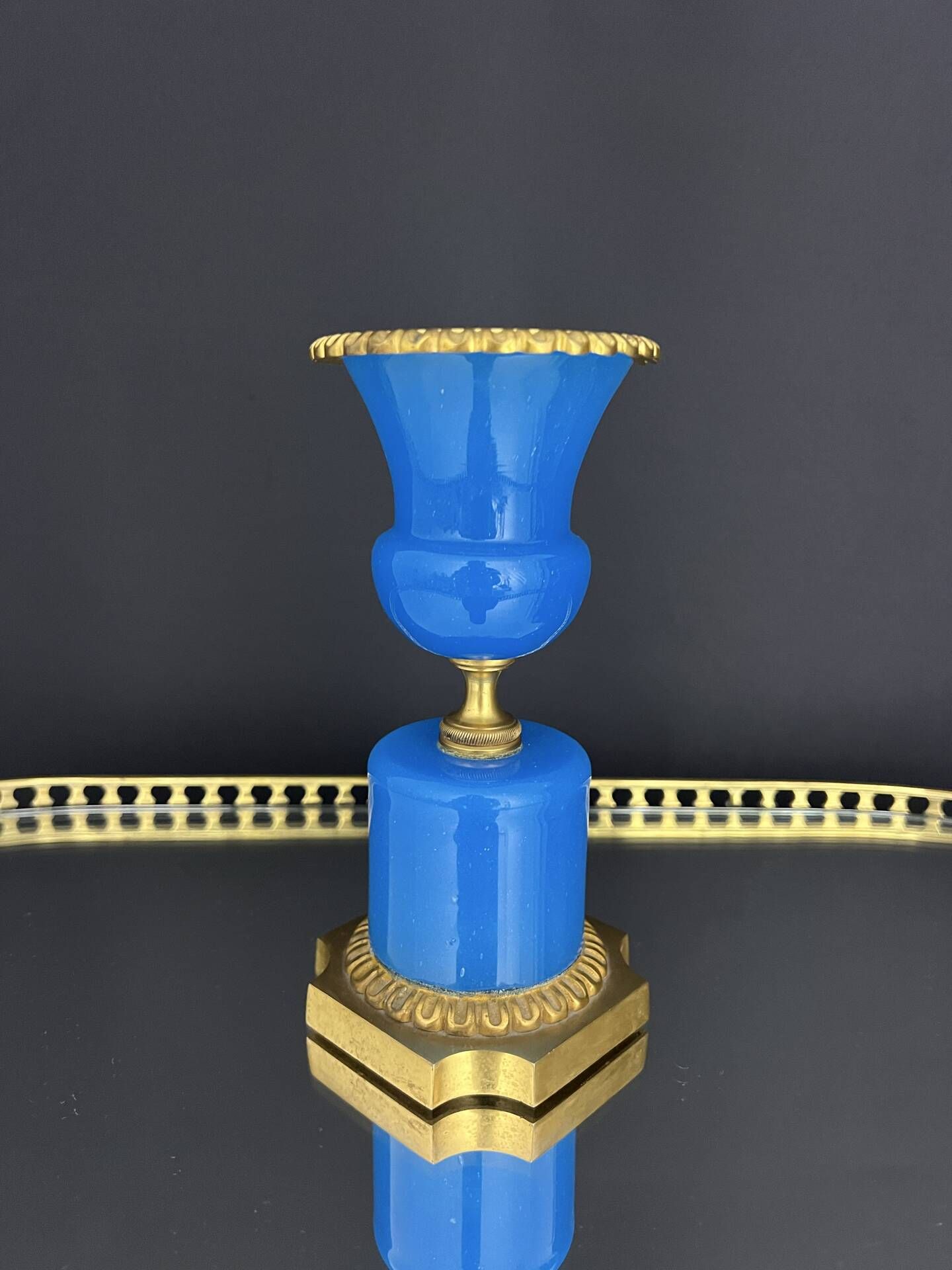 Médicis vase in blue opaline and gilded bronze