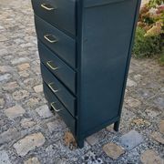 Vintage chest of drawers with 5 drawers