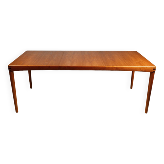 Dining table in Teak by Henry Klein for Bramin