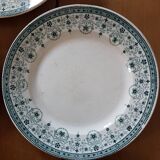 Flat plates wolf mill and hamage