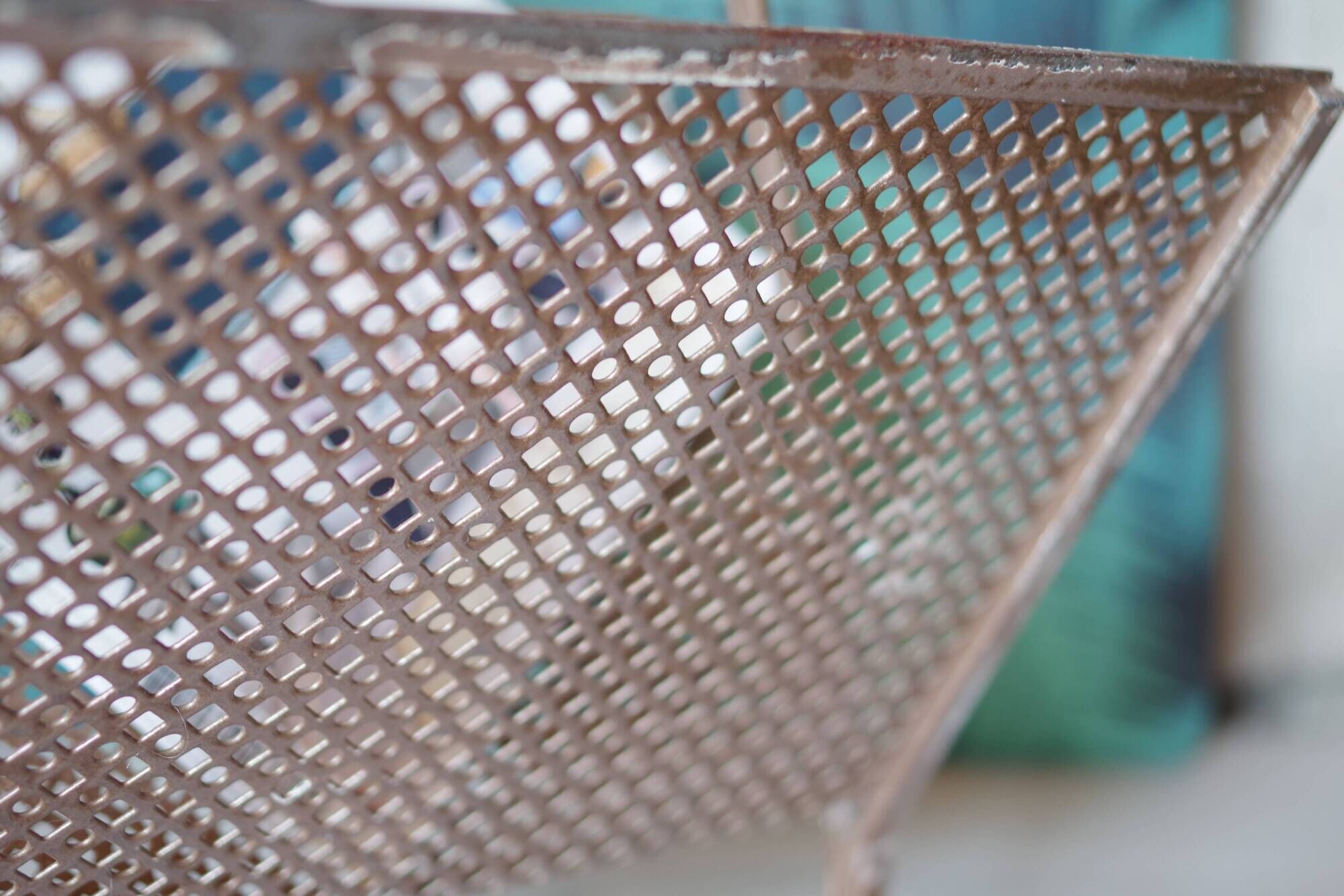 Magazines rack iron perforated metal 50