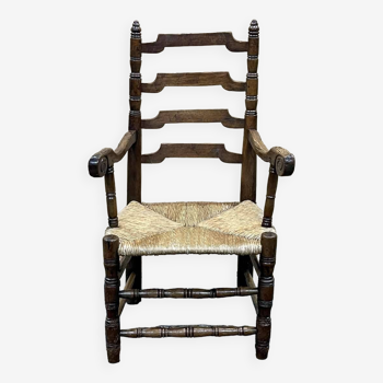Rustic 18th century armchair in cherry and chestnut