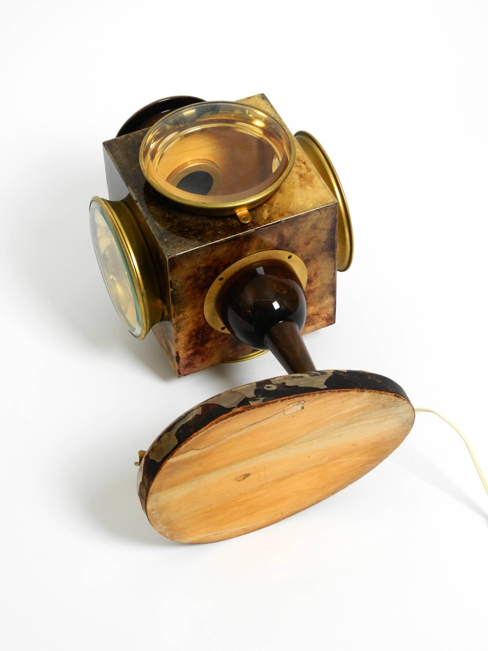 Mid Century italian table lamp with ashtray like a lantern by Aldo Tura