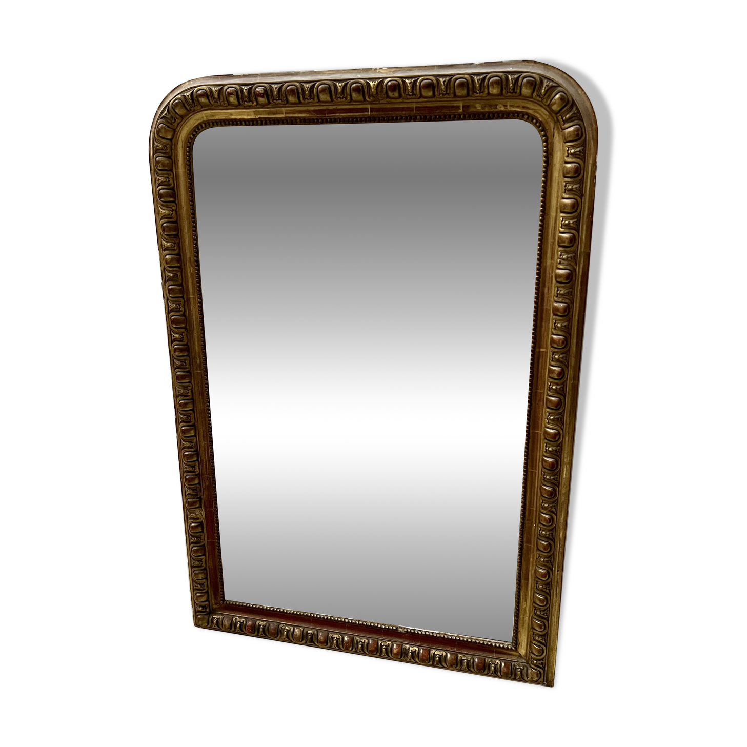 Louis Philippe gadrooned mirror in wood and gilt stucco, 19th century