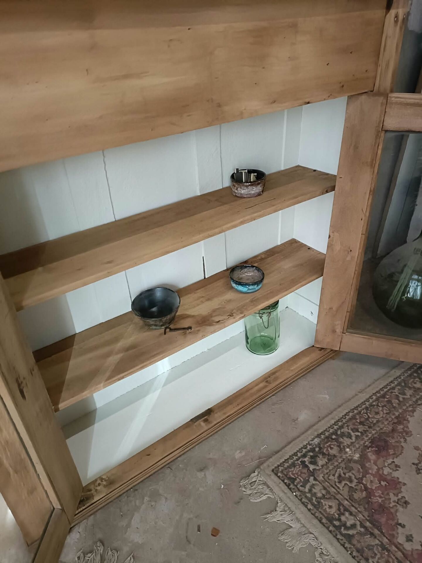 Display cabinet