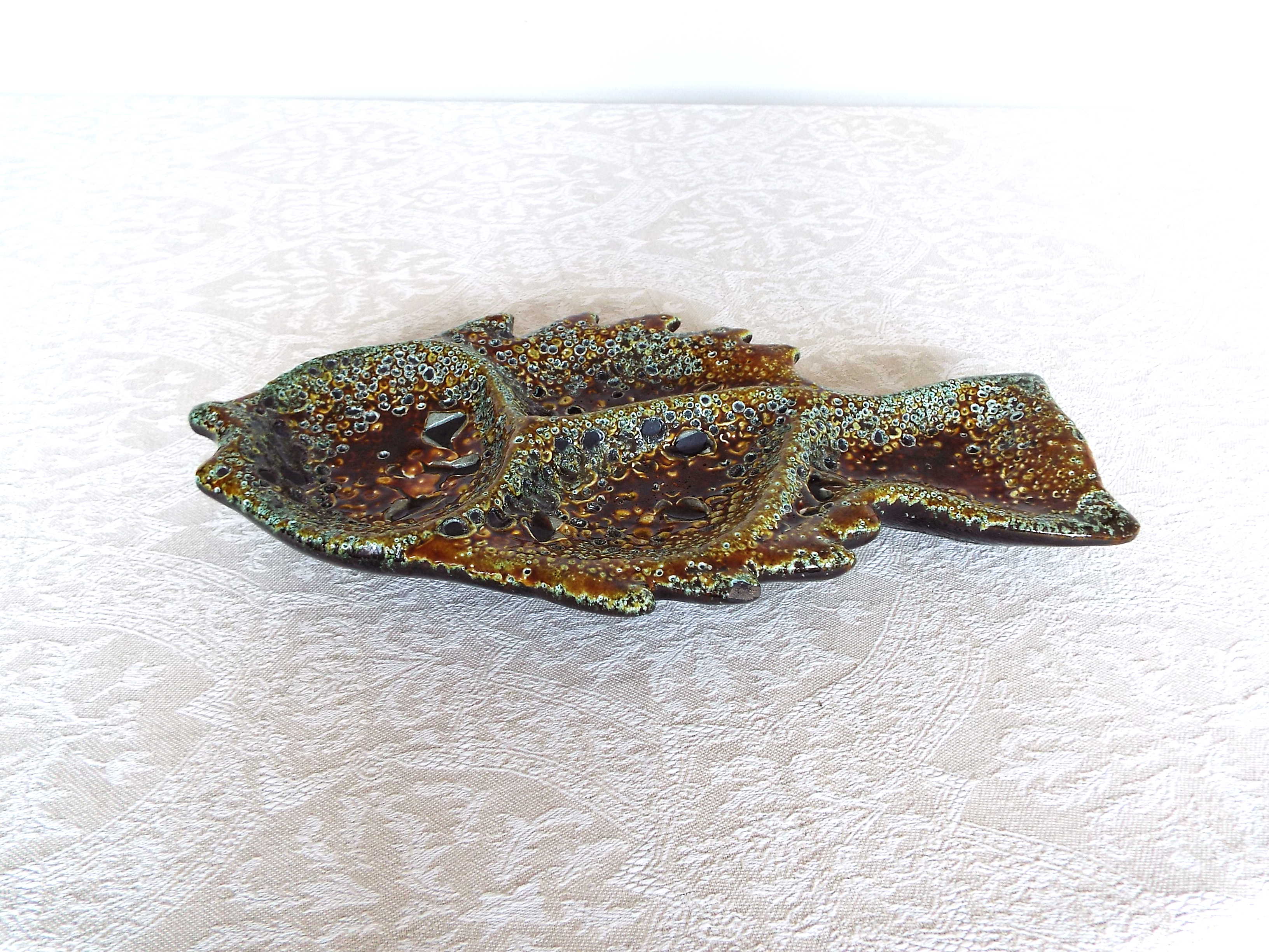 Aperitif dish with fish-shaped compartments