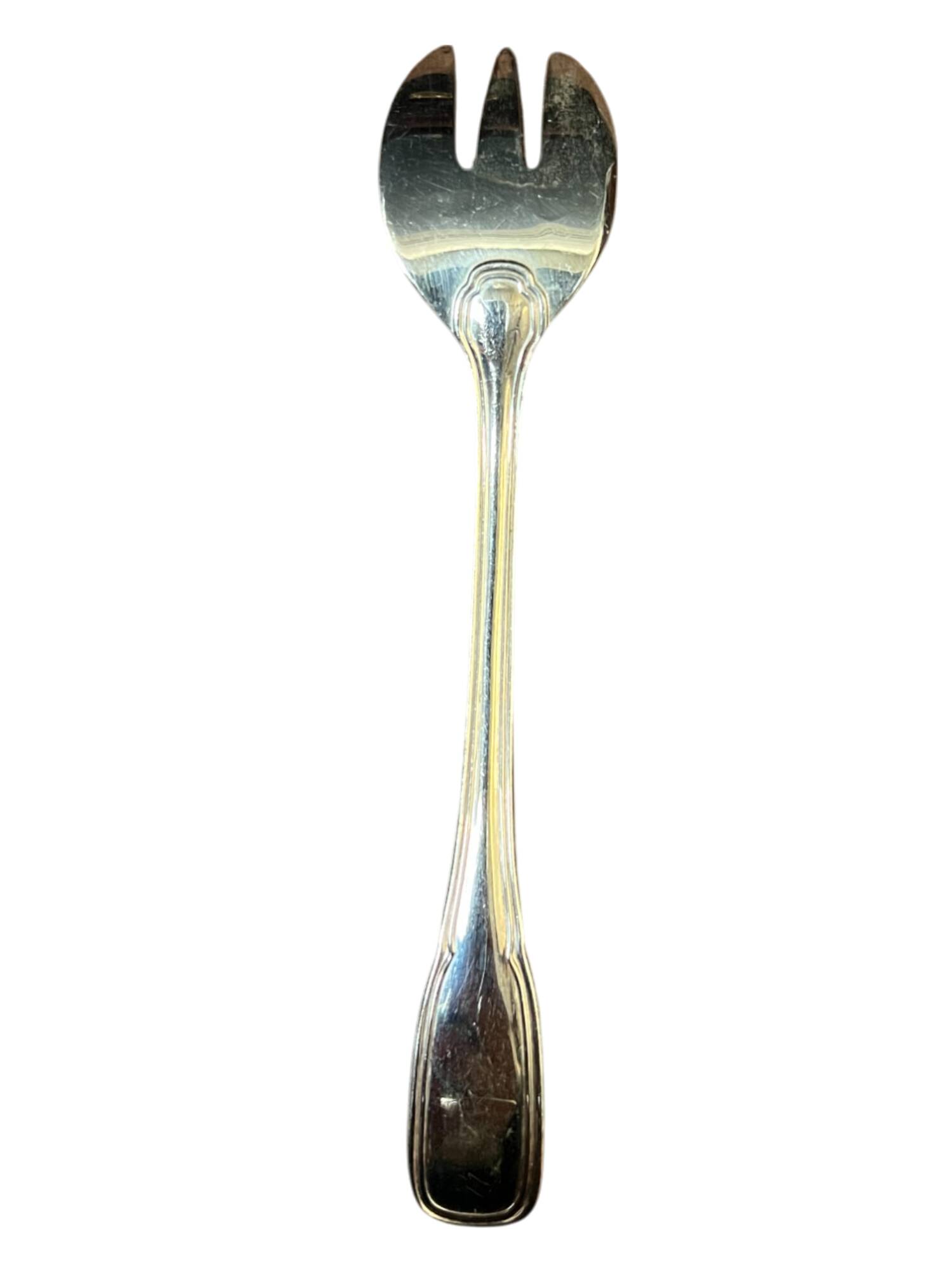 Set of 12 silver-plated metal dessert forks from the Nicolet Orléans brand