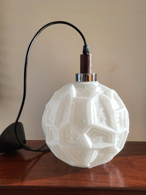 Lampe à suspension vintage, vermoedelijk Peill & Putzler, verre opalin avec relief