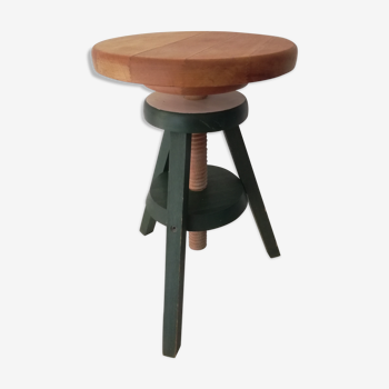 Tabouret d'atelier tripode à vis