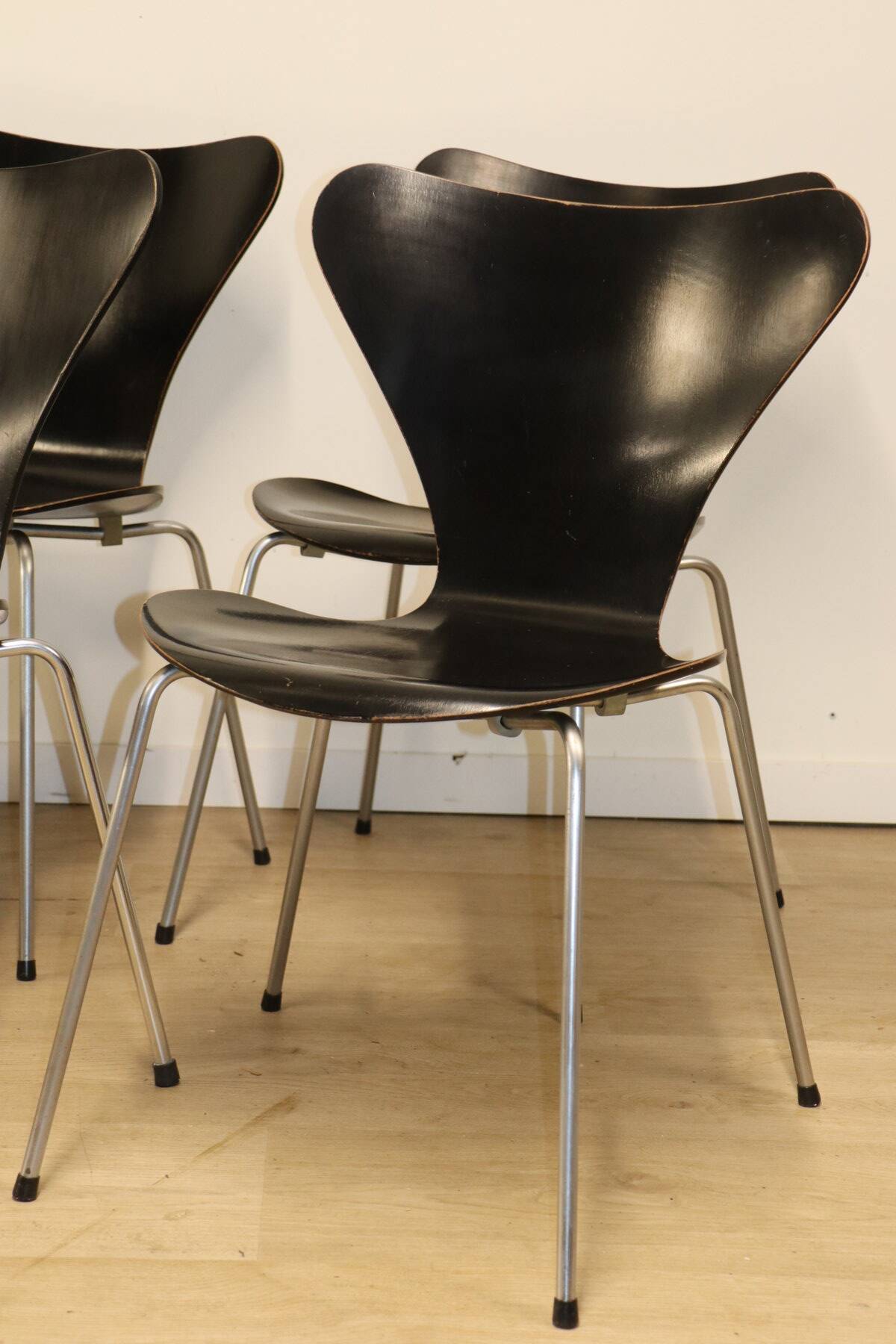 Series 7 Chairs Arne Jacobsen edition Fritz Hansen, 1965