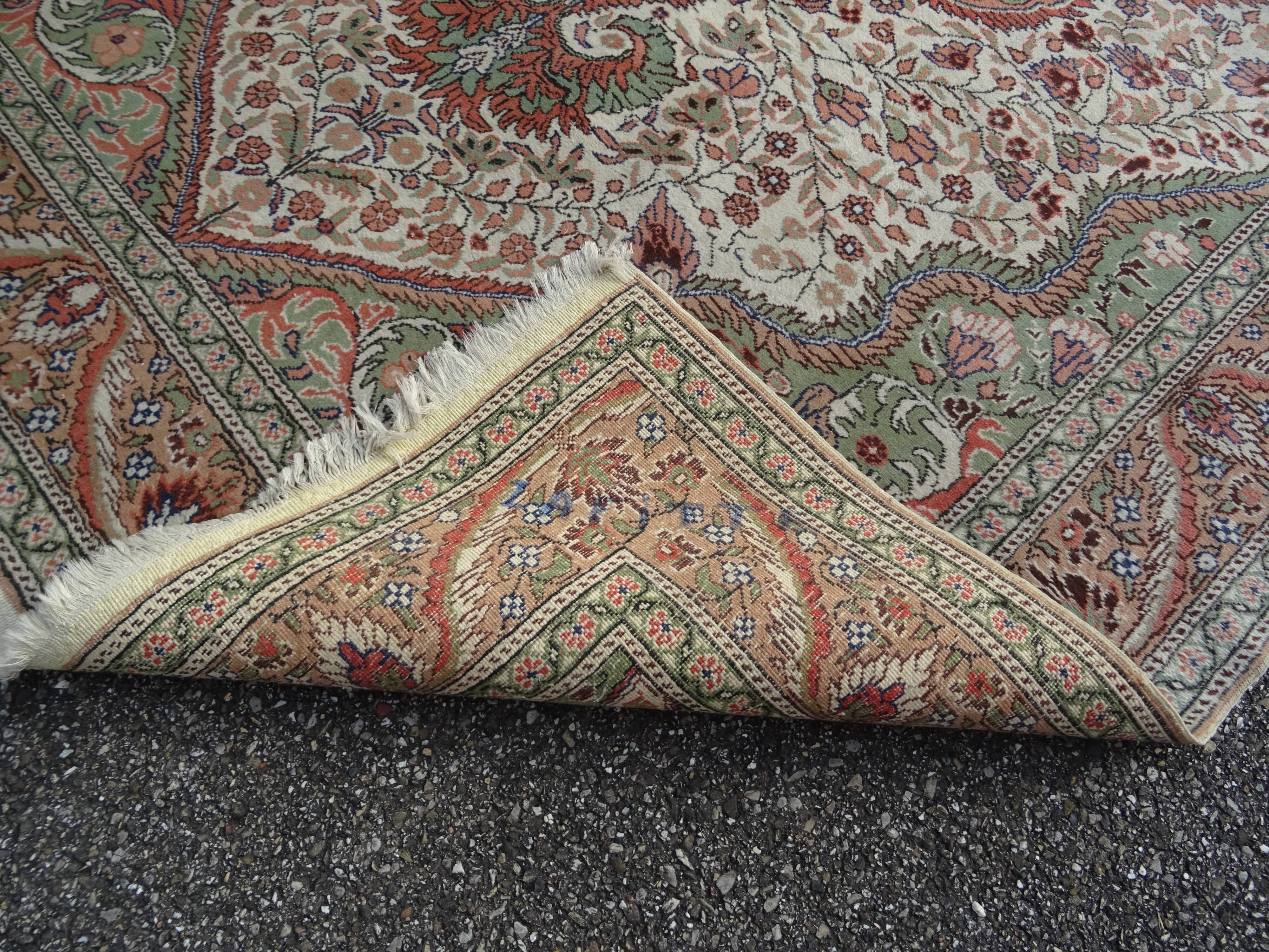Vintage Handmade Oriental Rug 303 X 198