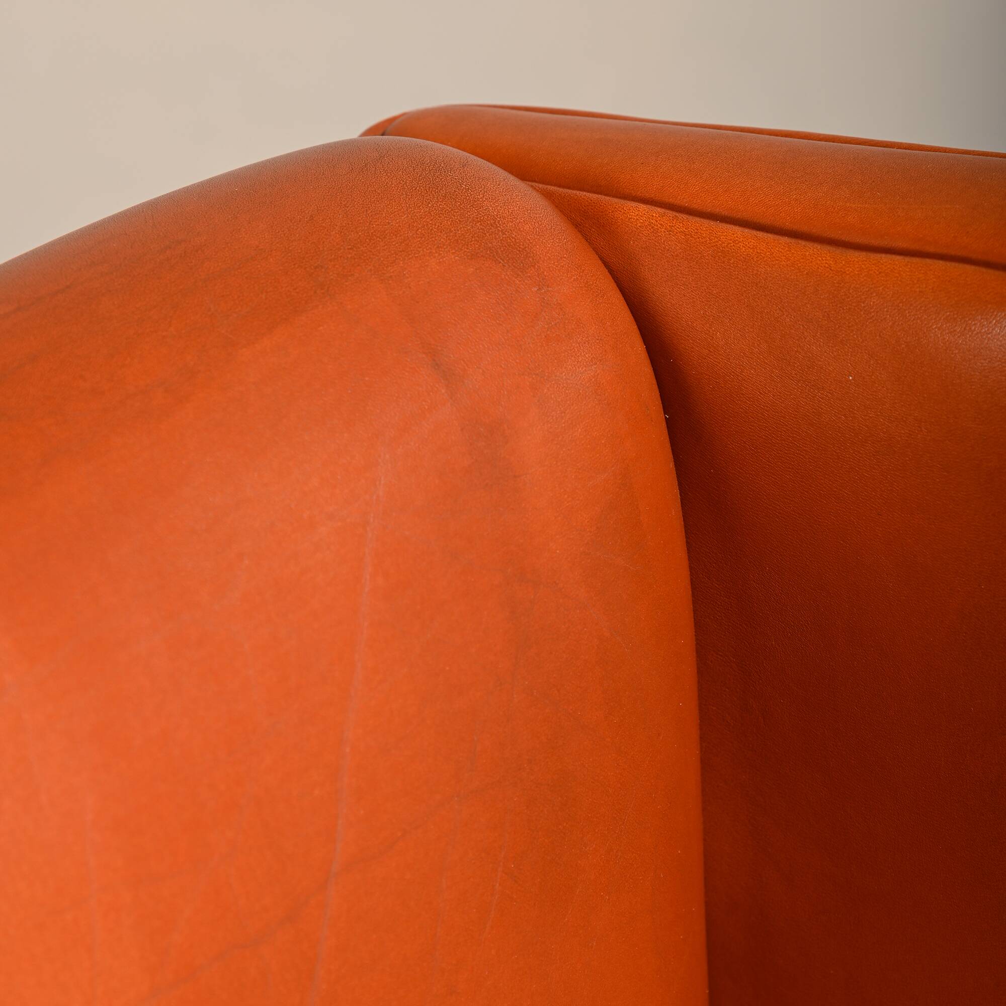 Illum Wikkelsø Wingback Armchair Model 110 in Cognac Leather, Denmark 1960s