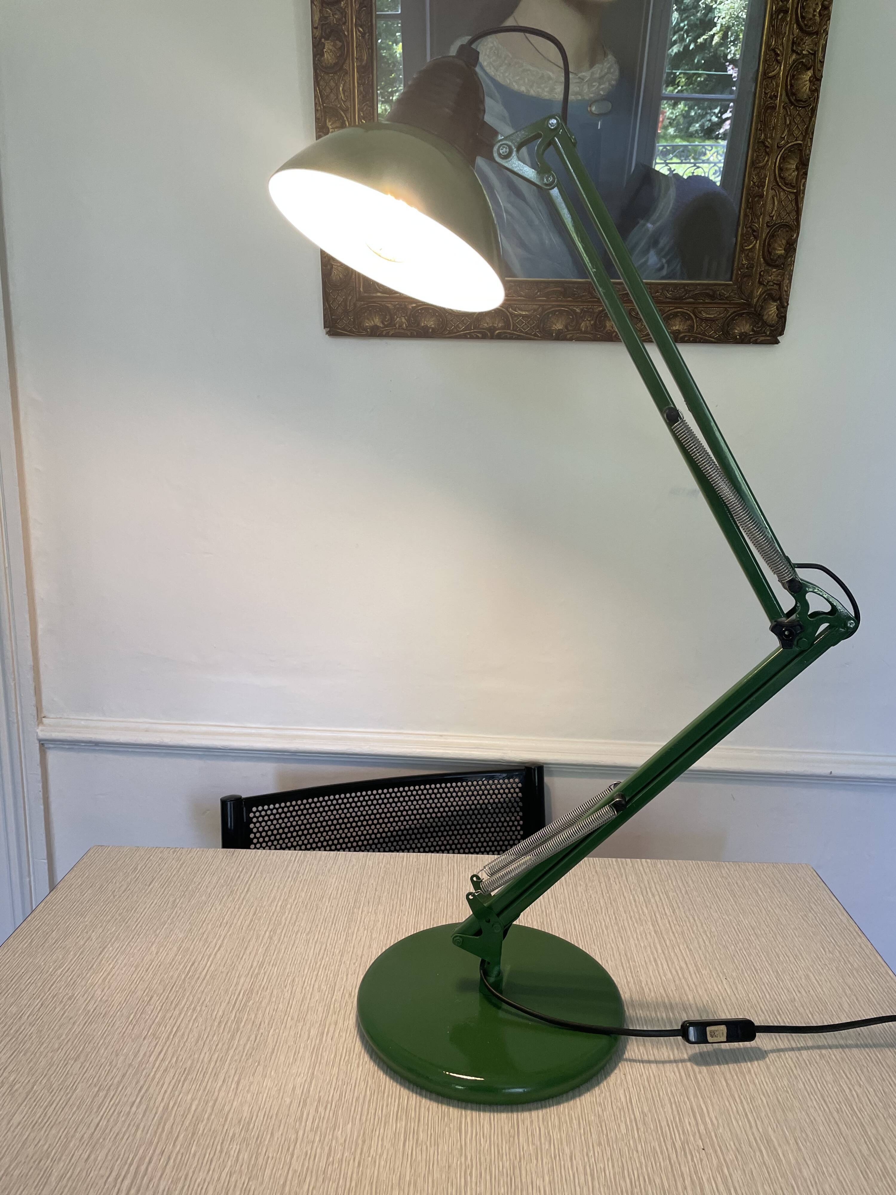 Aluminor architect lamp