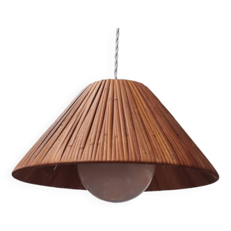 Suspension scandinave en rotin et verre opalin