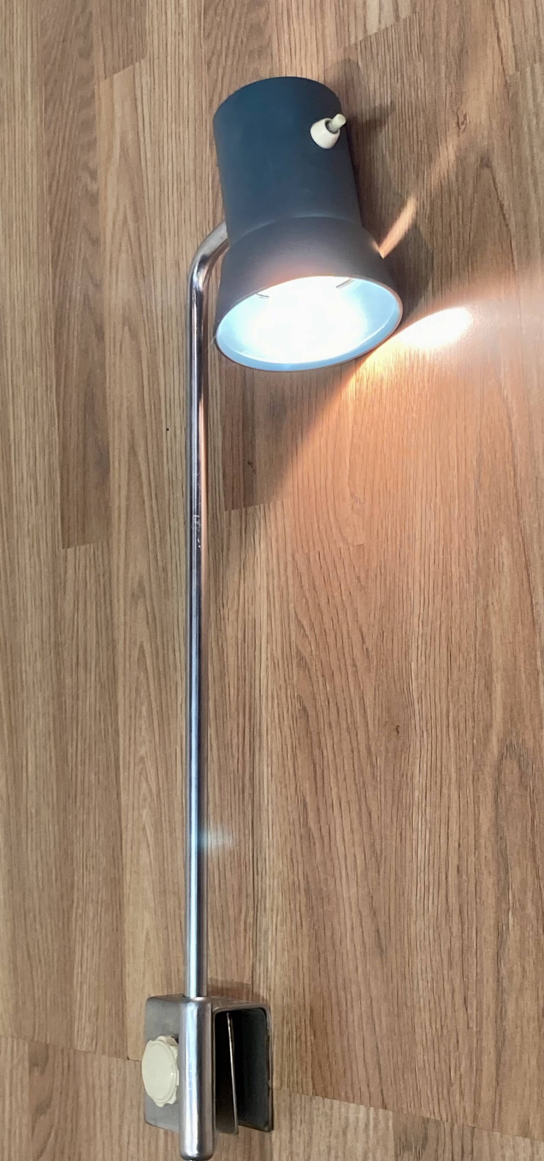 Grande lampe industrielle modulable 1950.