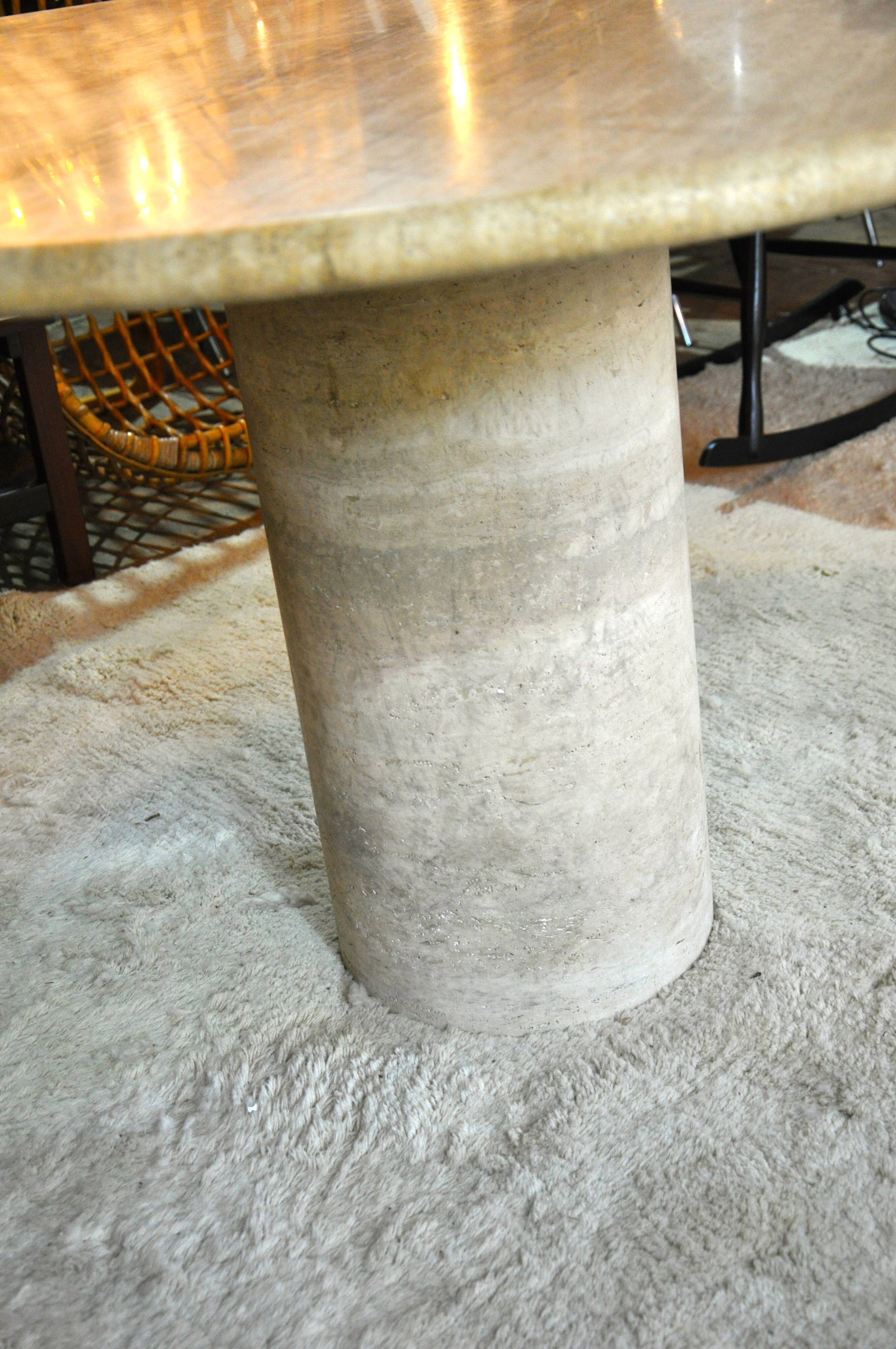 Round travertine table