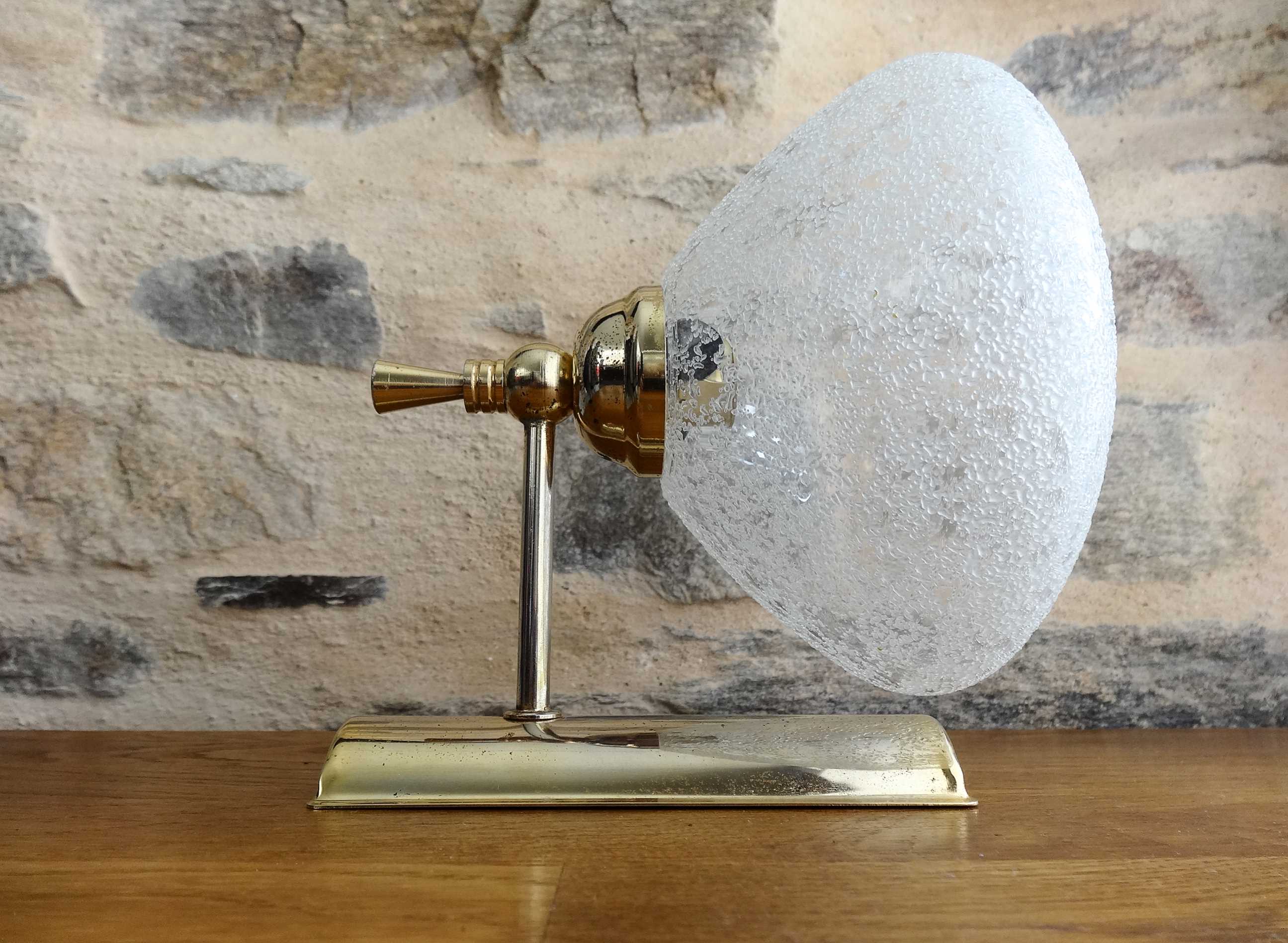 Wall sconce transparent glass