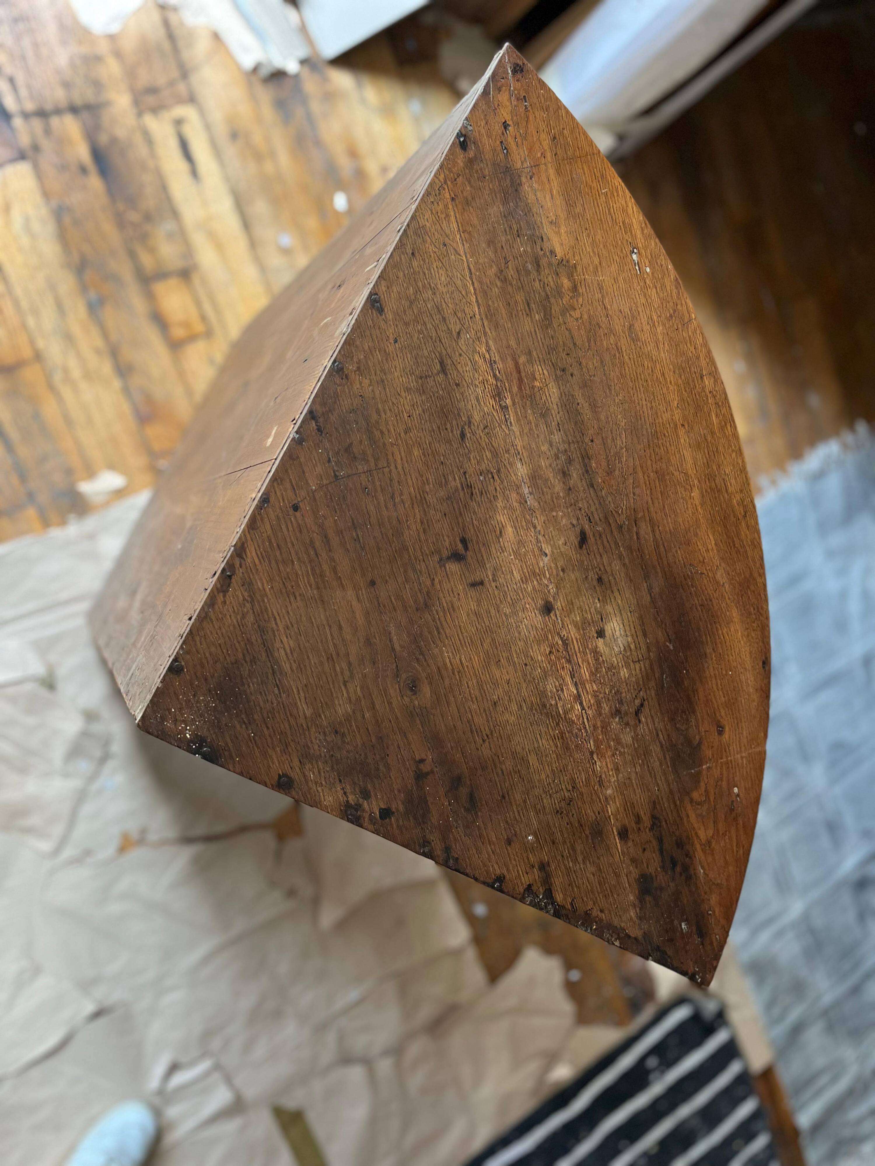 meuble d'angle rond en bois