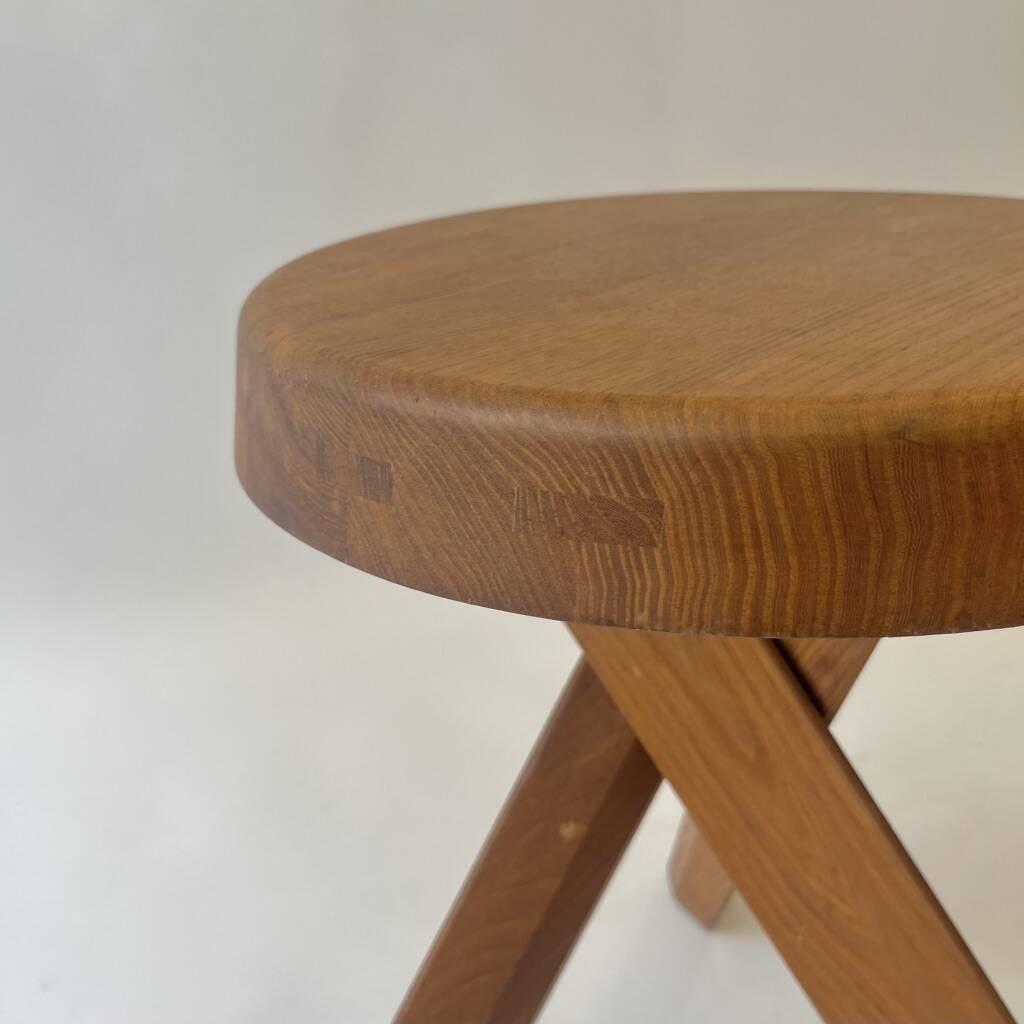 Tabouret vintage S31 en orme massif de Pierre Chapo vers 1970