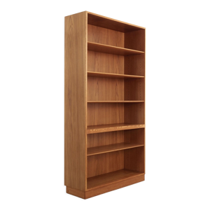Bibliothèque en frêne, design
