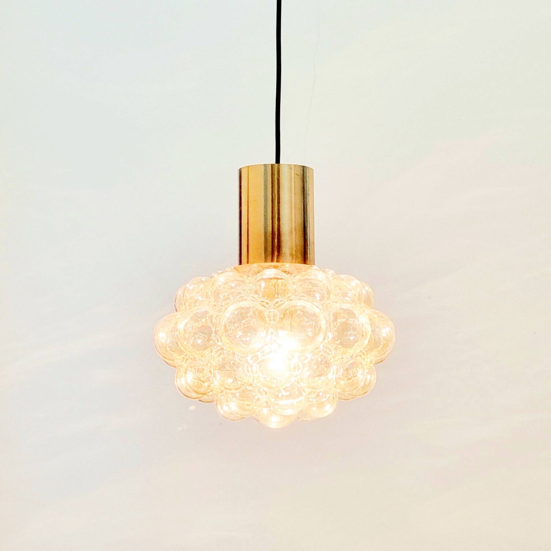 Lustre en verre bulle XL de style mid-century par H. Tynell pour Limburg, années 1960.