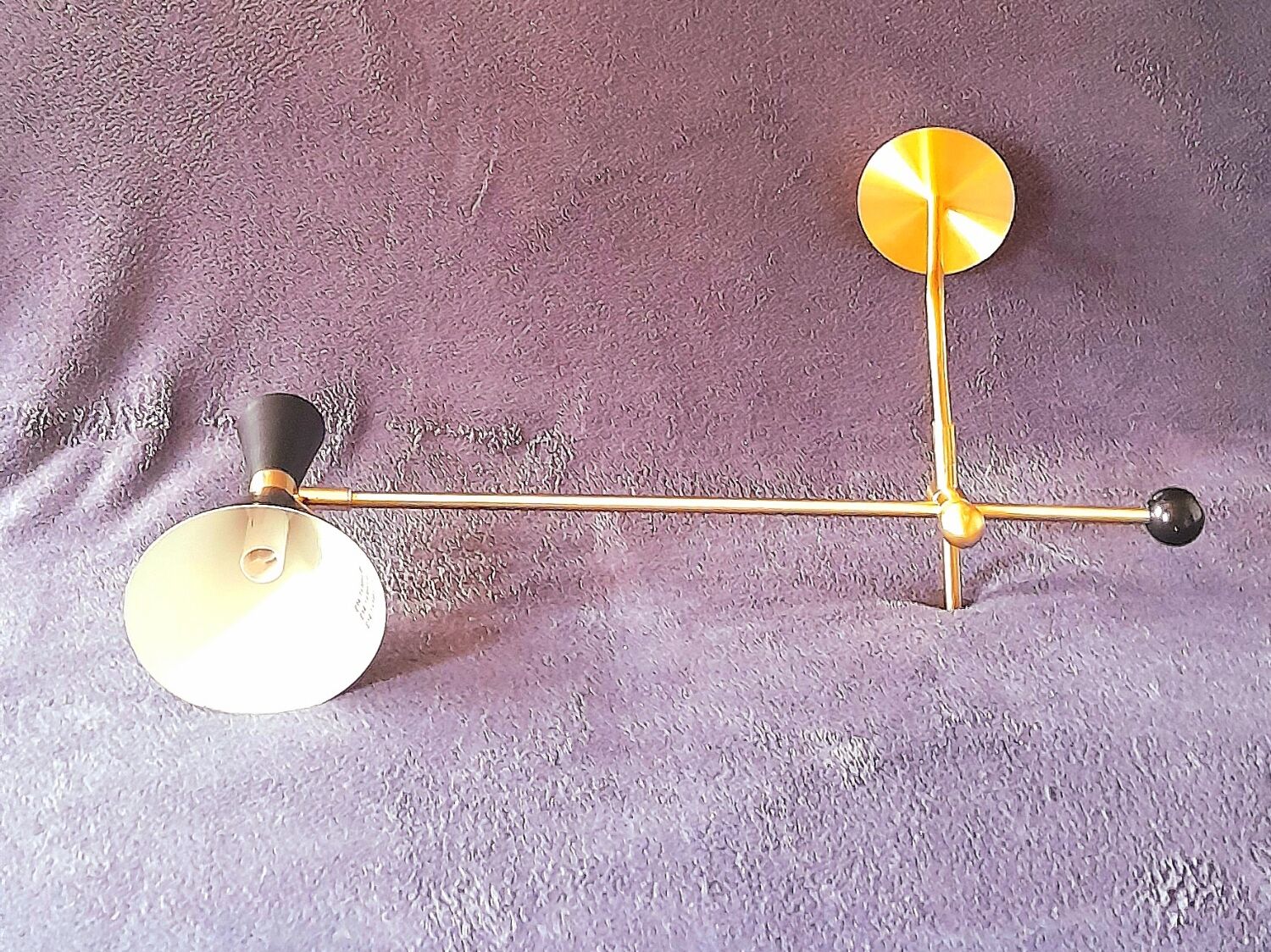 Diabolos wall lamp