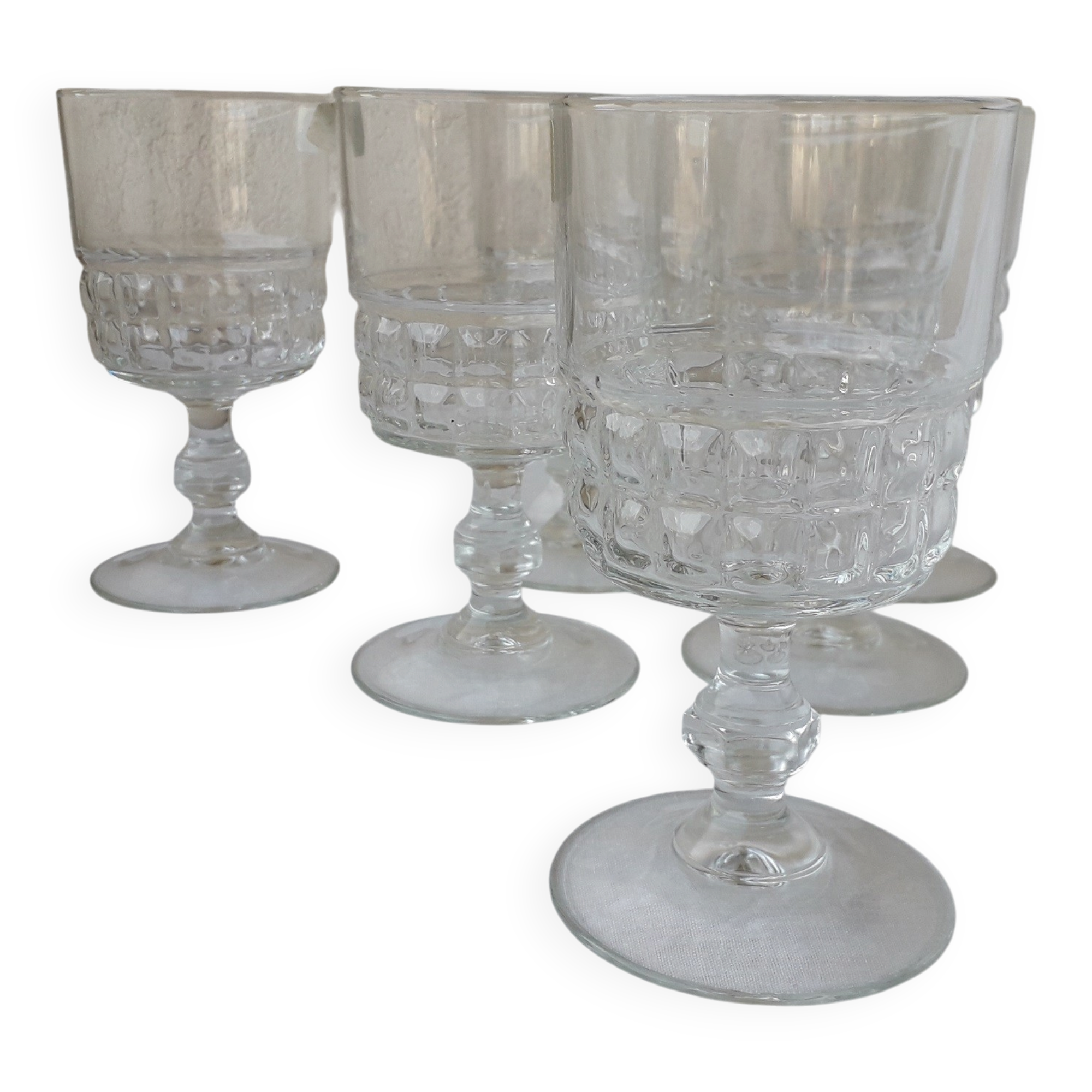 Footed glasses