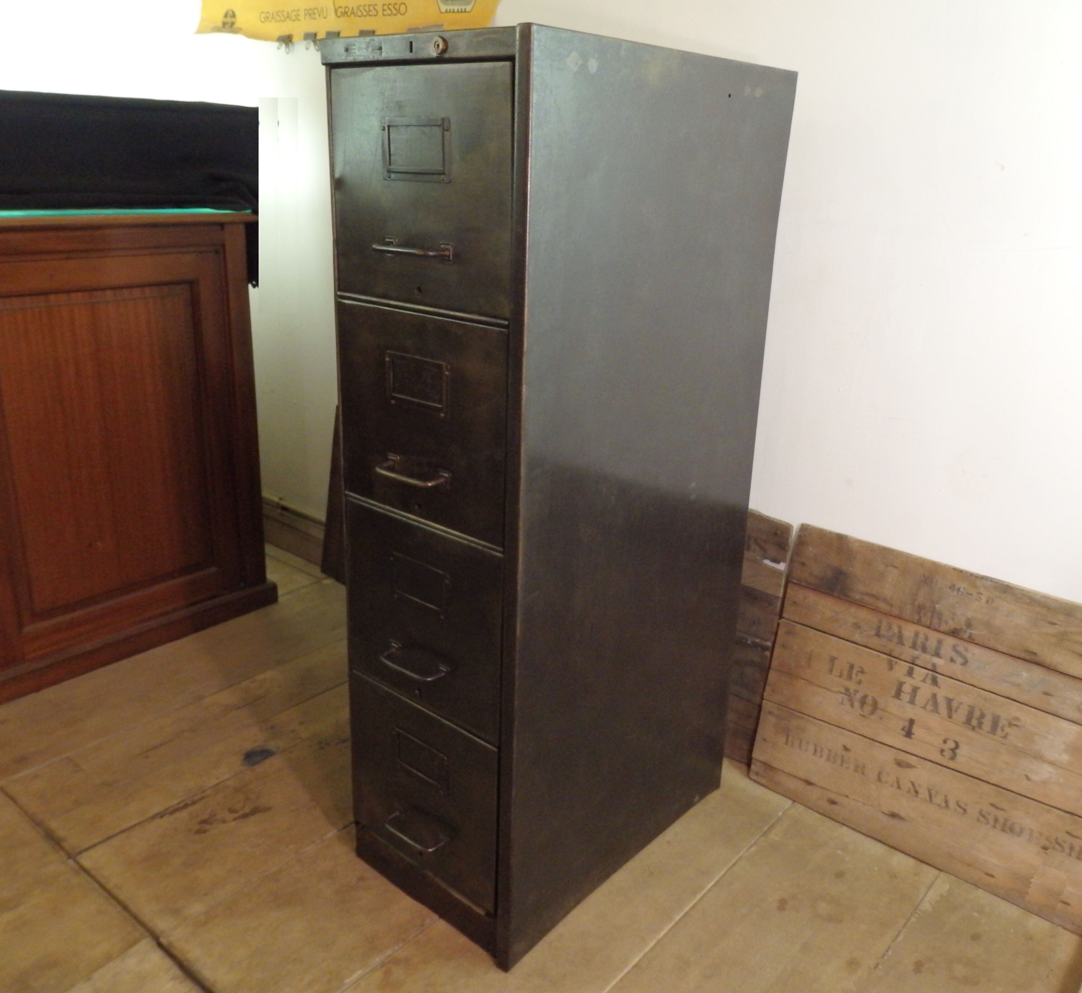 Renovated filing cabinet in brushed metal / metal furniture with drawers
