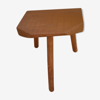 Tabouret tripode