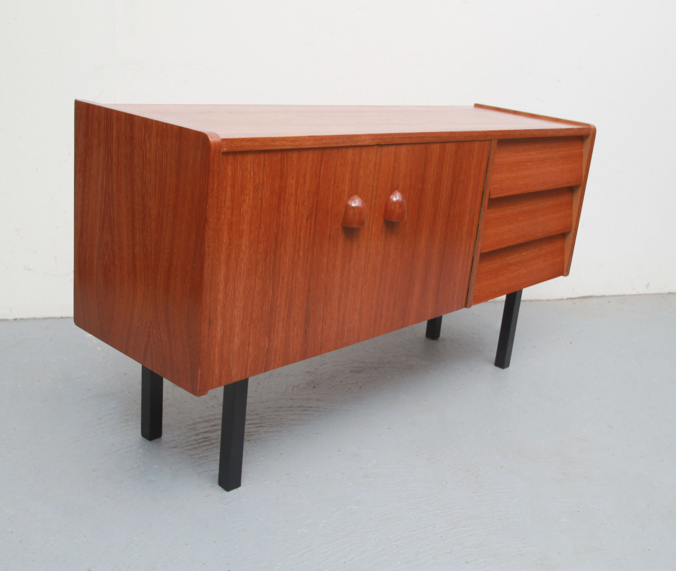 Sideboard in teak, 100cm, 1960