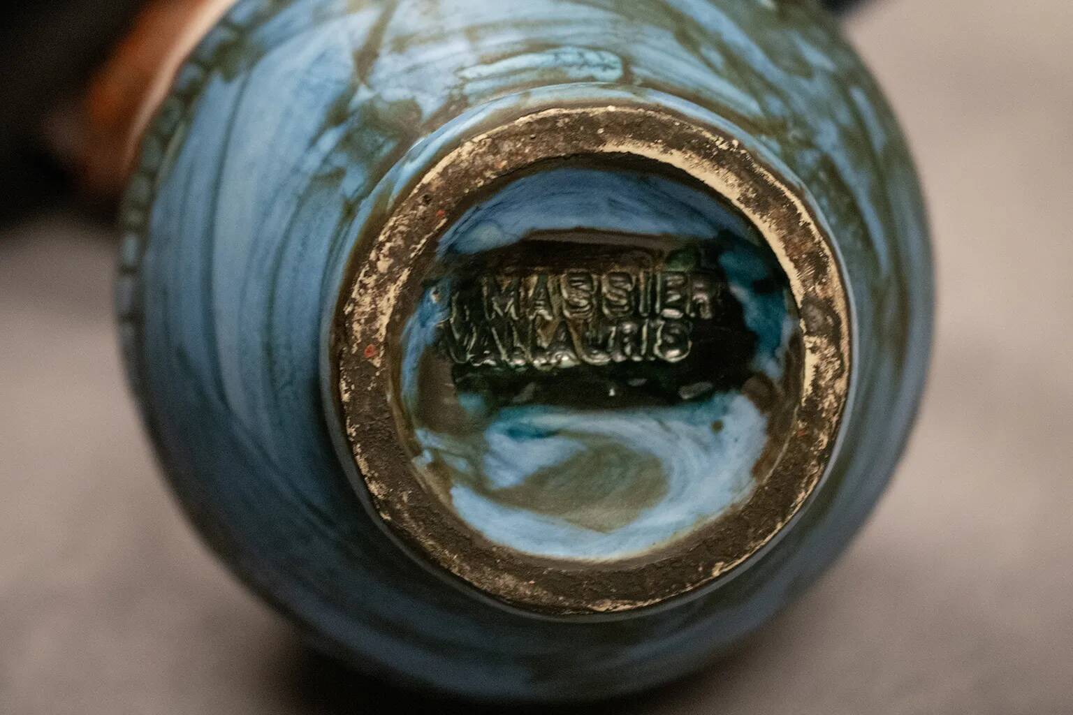 Blue ceramic pitcher with frieze by Jérôme Massier – Vallauris