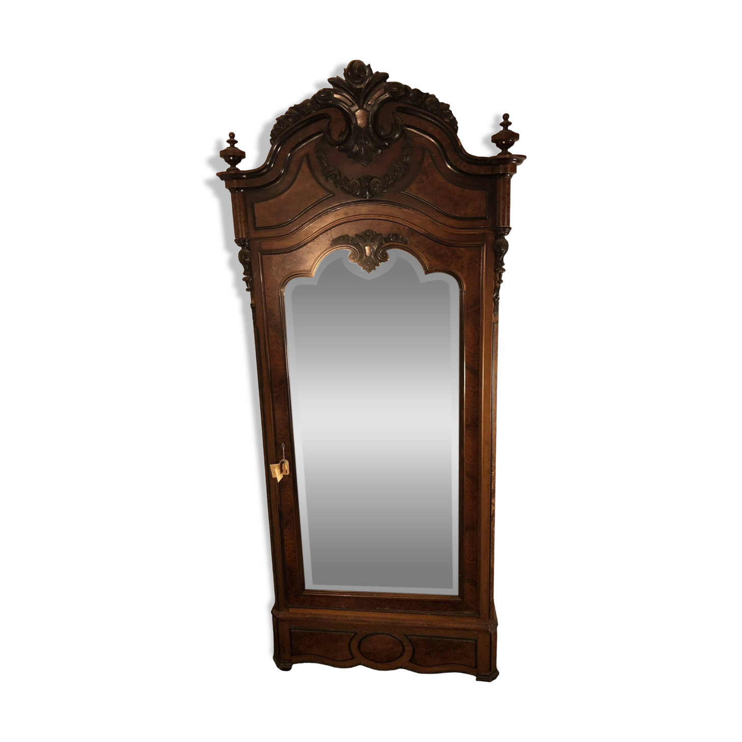 For sale 1 door wardrobe with beveled glass