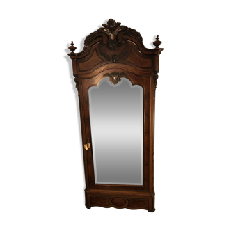 For sale 1 door wardrobe with beveled glass
