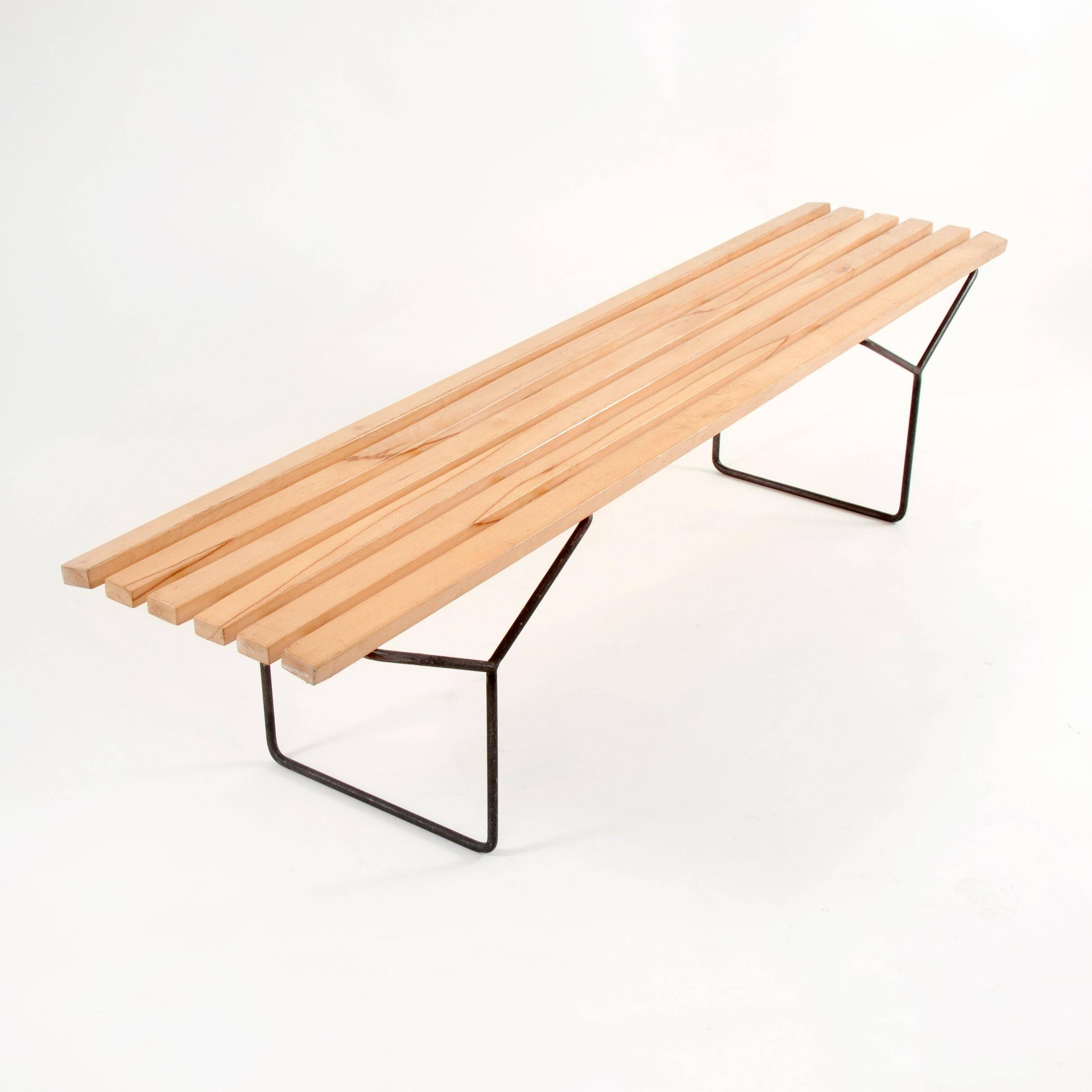 Mid-century slatted bench by Harry Bertoia for Knoll International, USA, 1960s.