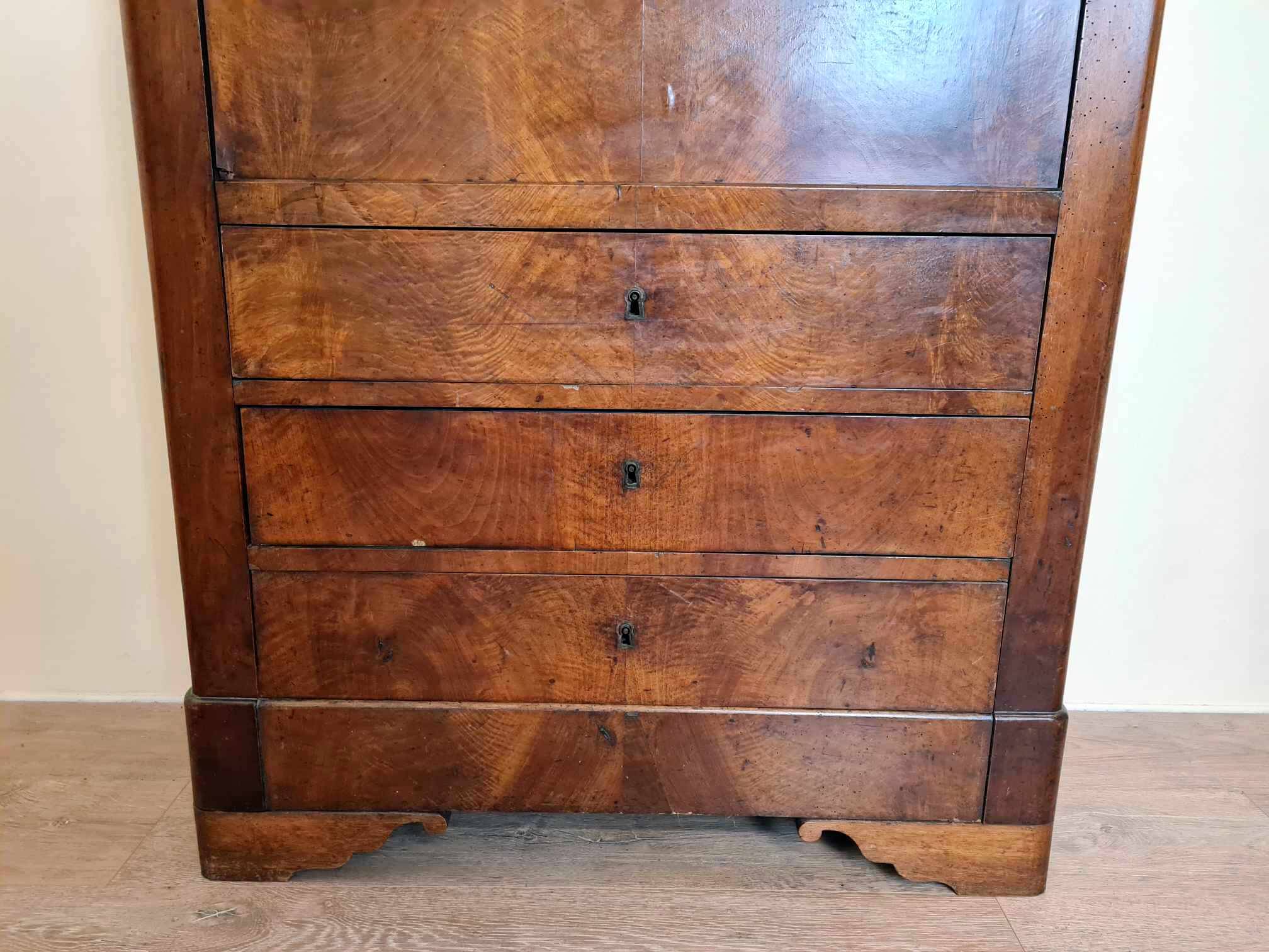 Secretary Restoration Period In Mahogany